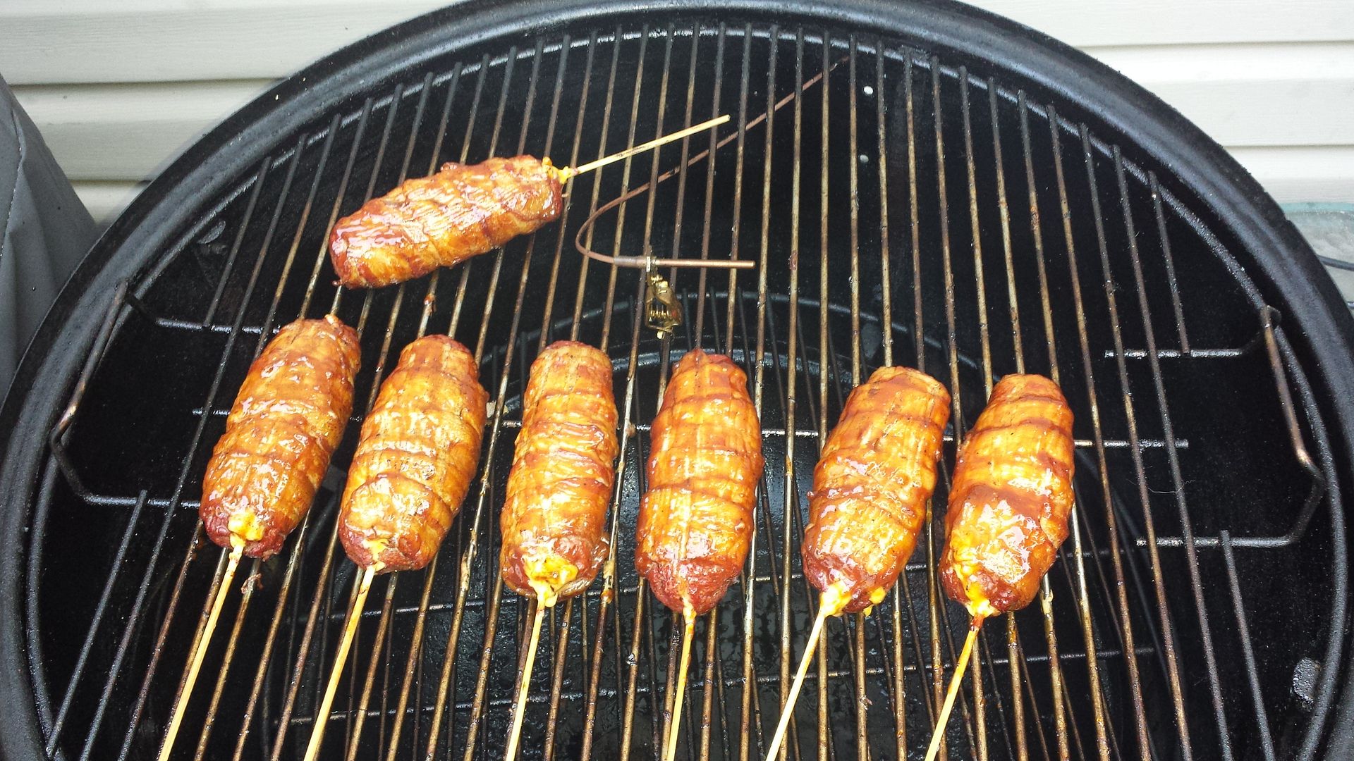 1/4 lbs Bacon Cheese 'Burger' on a stick The Virtual er Bulletin Board